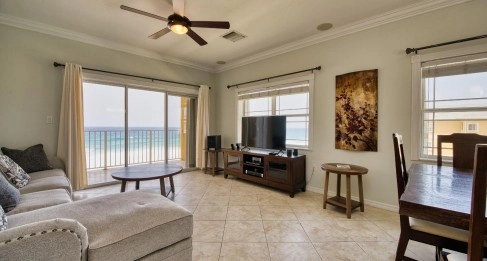 South Shore 302 - Oceanfront 3 Bed with 7.6%+ Gross ROI Potential!