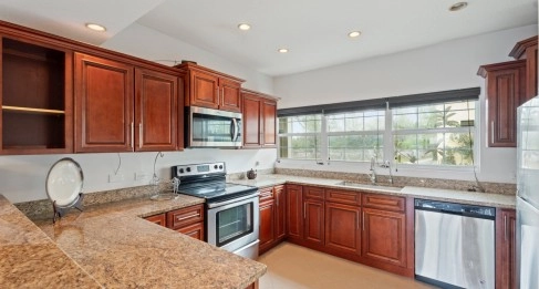 Ocean Club #212 (Renovated 2 Bed Town Home w/ Excellent Ocean Views)