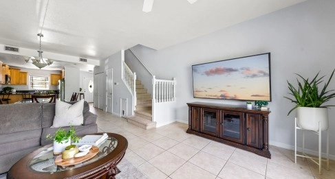 23 MANGROVE POINTE- SPACIOUS 2-BED/2.5 BATH- CLOSE TO SCHOOLS AND TOWN!