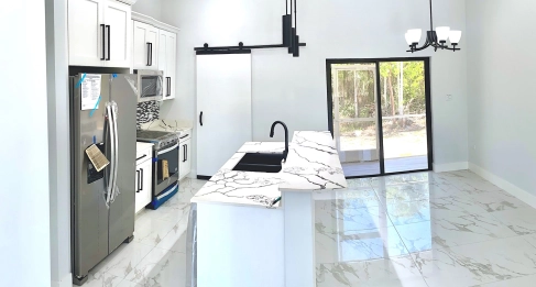 BEAUTIFUL NEWLY BUILT 3-BEDROOM FAMILY HOME IN HIGHROCK- CLOSE TO THE OCEAN