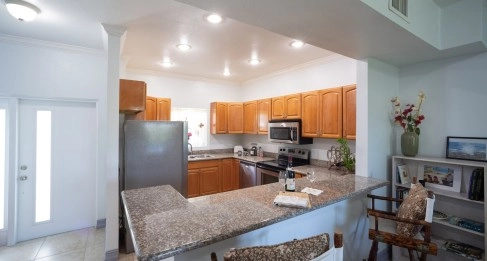 Near Everything 2 Bed 2.5 bath at Triumph Village Condo in GT