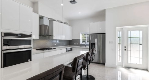 THE MANTRAS #38 (2 BED, 2.5 BATH SOUTH SOUND TOWNHOME)