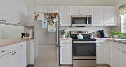 South Palms #5 (2 Bed/2.5 Bath SS Townhome)
