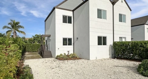 Casa Bella L4 Private Home in George Town