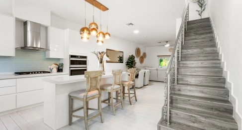 THE MANTRAS #33 (SOUTH SOUND TOWNHOME w/ CUSTOM BACK GARDEN)