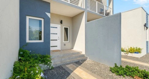 SAVANNAH NEWLY CONSTRUCTED BEAUTIFUL 3 BED/3 1/2 BATH HOME