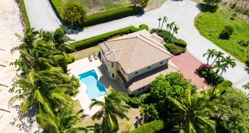 Stunning Boulevard Home - 44 Conch Drive- 3 Bed Plus Den- (CI$50K Back at Closing)