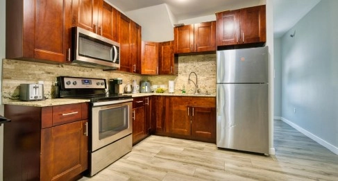 Modern & Stylish 1 BR - 1.5 BA Townhome