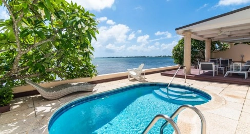 Palacades #2 (4 Bed Oceanfront Villa)