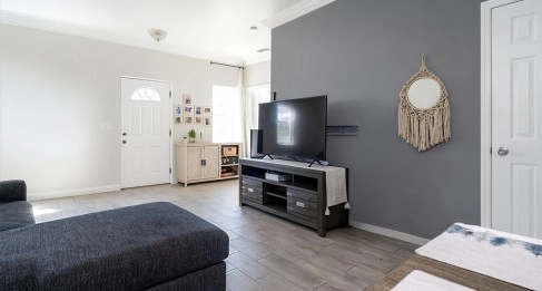 Shoreway #20 Townhome w/ 2 car Garage!!!