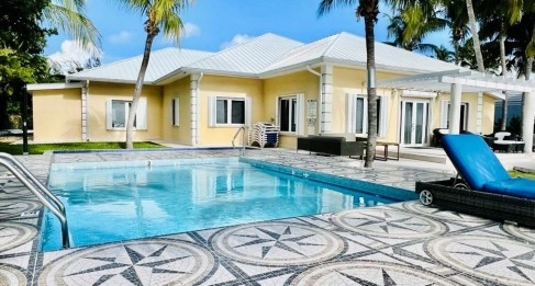 Beachfront Single-Level South Sound Home