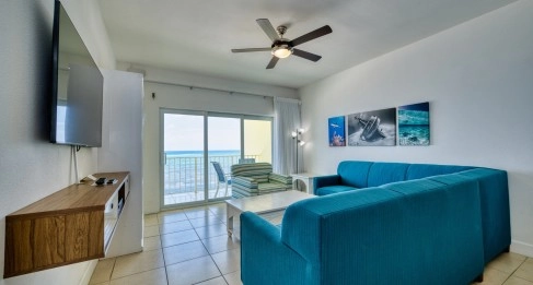 Top Floor Beachfront Castaway Coves