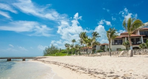 Beachfront #22 Villas Pappagallo