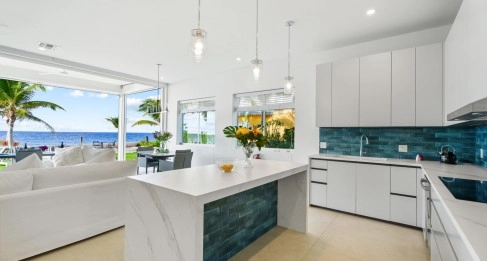 26 SUNSET POINT | RARE 3‑BED UNIT WITH ITS OWN 0.33‑ACRE PRIVATE SEAFRONT LOT