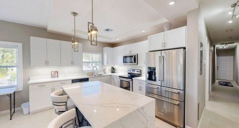 Bonnie's Arch 2 Bed Oceanview Condo