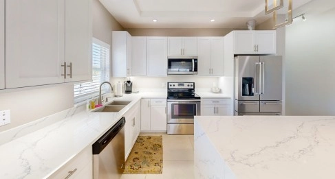 Bonnie's Arch 2 Bed Oceanview Condo