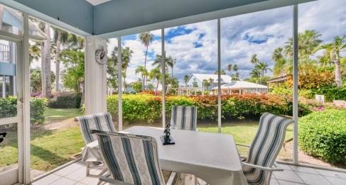 BRITANNIA #903 | SEVEN MILE CORRIDOR – UNIQUE 2 BED INVESTMENT WITH RENTAL INCOME GUARANTEED