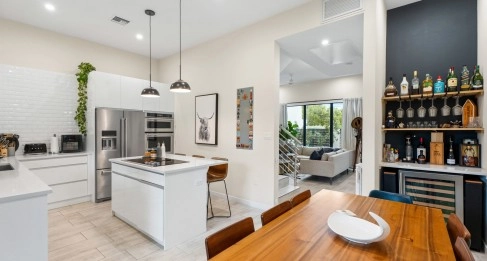 MODERN VELA TOWN HOME #147 (3 BED, 3.5 BATH PH 3)