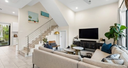 MODERN VELA TOWN HOME #147 (3 BED, 3.5 BATH PH 3)