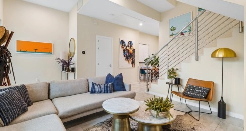 MODERN VELA TOWN HOME #147 (3 BED, 3.5 BATH PH 3)