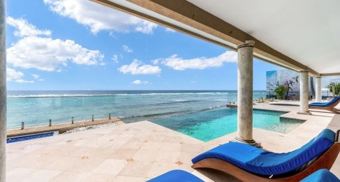 VILLA D'ESTE - STUNNING SEAFRONT HOME