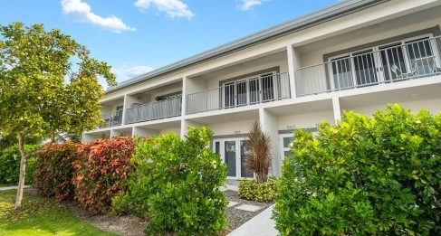 Never Rented Top Floor 1-Bed DownTown Reach