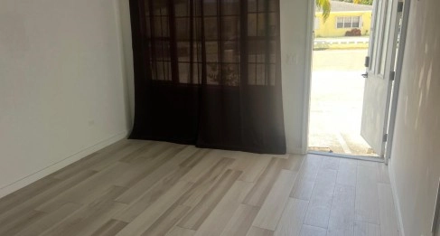 Sandalwood #3, 1 Bedroom 1 Bathroom