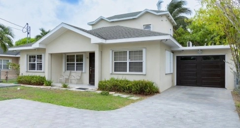 Gated 5 Bed 3 Bath Savannah Home with Modern Upgrades