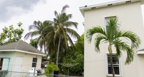 Gated 5 Bed 3 Bath Savannah Home with Modern Upgrades
