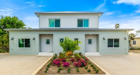 BRAND NEW GLORIA MAY VILLAS #3 (4 BED, 3.5 BATH VILLA)