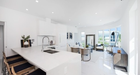 Elevated Luxury | One-Bed South Sound Residence